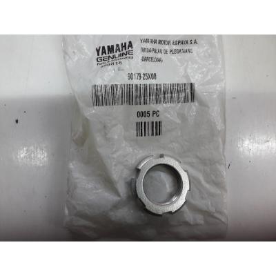 Ecrou YAMAHA 9017925X00